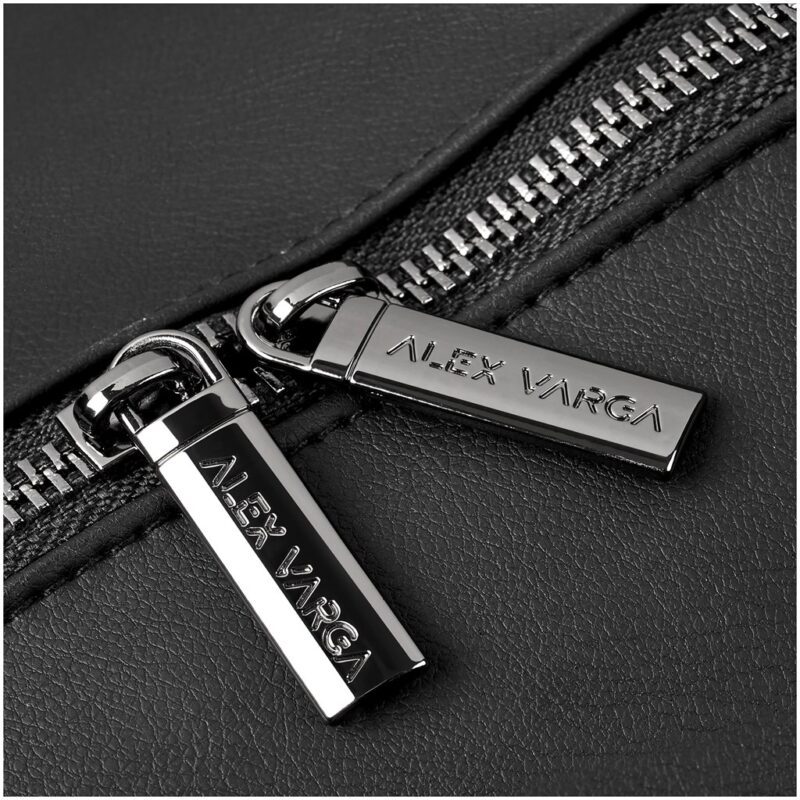 Alex Varga Rutherford Weekend Bag - Image 13