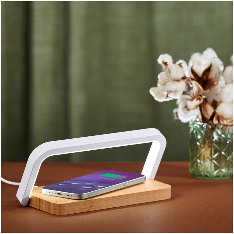 Okiyo Yoru Bamboo Wireless Charger & Night Light - Image 28