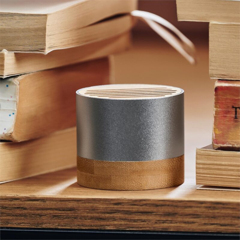 Okiyo Utau Bamboo & Recycled Aluminium Bluetooth Speaker - Image 8
