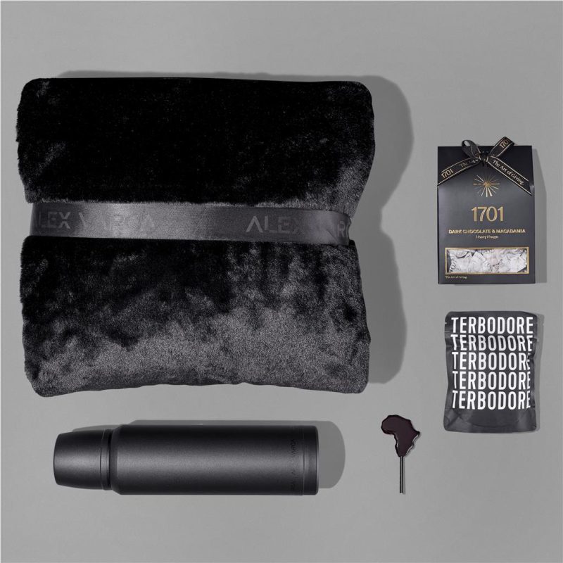 Yatta Chilled Charisma Hamper - Image 2
