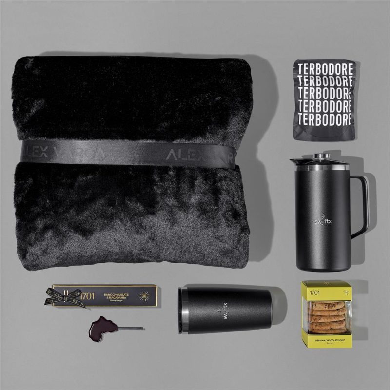 Yatta Snug Serenity Hamper - Image 4
