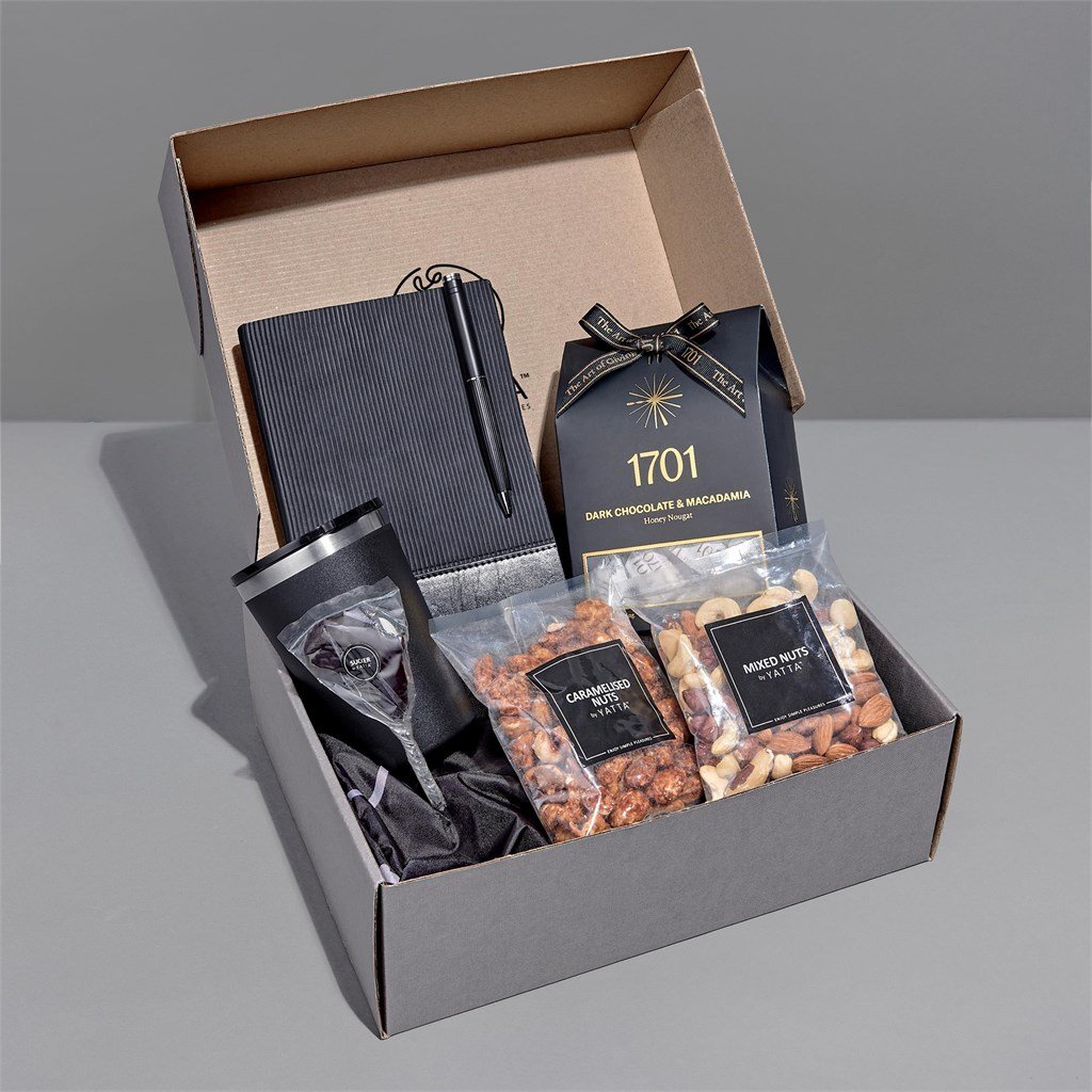 Yatta Elegant Ensemble Hamper - Image 7